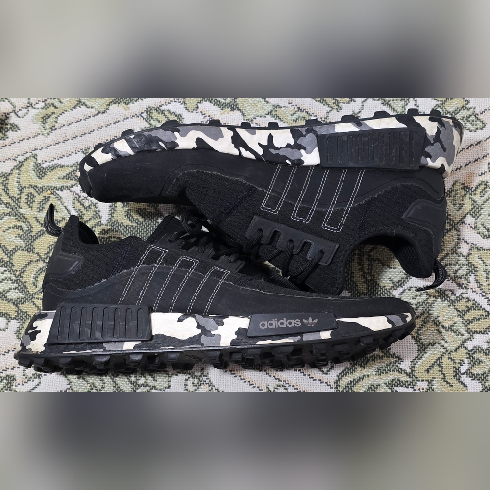 adidas NMD_R1 TR Black White Camo Running Sneakers GX6328 Men's Size 11